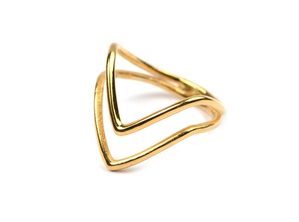 Tiny  Ring  Arrow  Guld