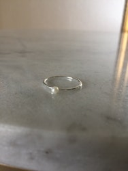 Tiny  Ring  Pearl  Silver