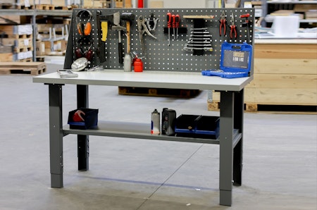 Arbetsbänk 1500x700 mm inkl verktygspanel, 9-755-136