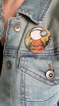 Badge - Headphones on