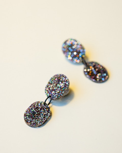 DUTT (svart glitter)