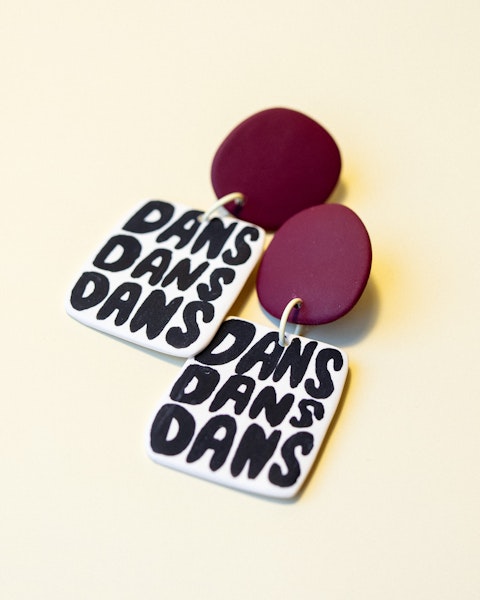 DANS DANS DANS