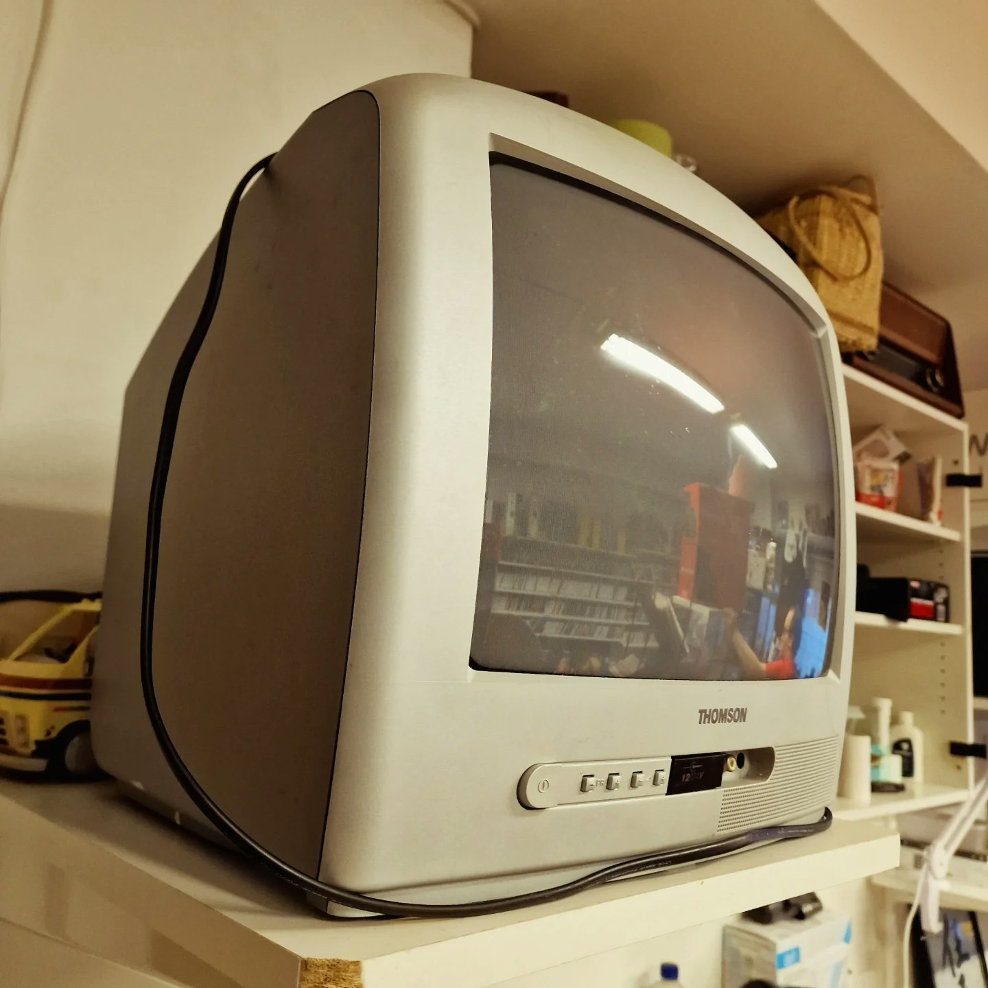 Thomson tjock-TV 14" tum (Silver) inkl. Fjärrkontroll