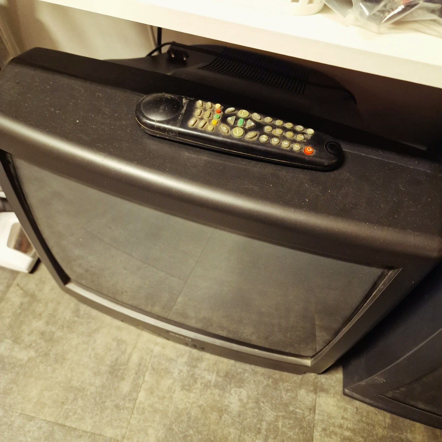 Seko tjock-TV 21" tum (svart) inkl. Fjärrkontroll