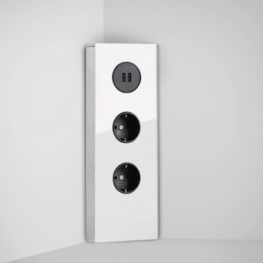 Hörnbox Mira vit glas 2-vägs med 2x USB-A