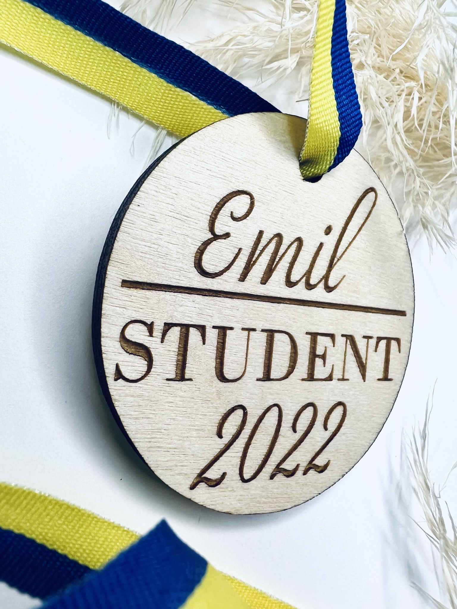 Student 2024 - trä - eget namn