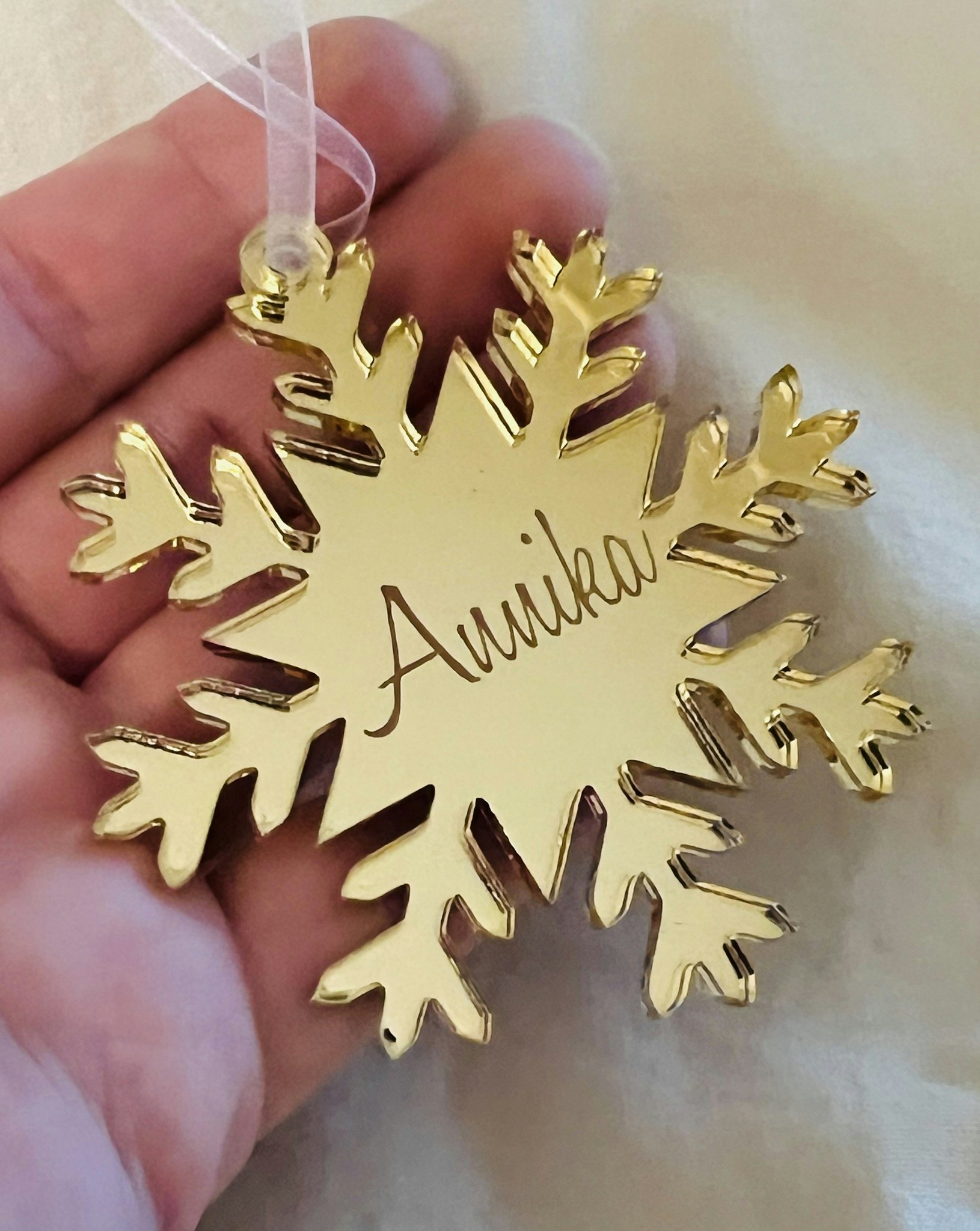 Snöflinga med namn - Guldakryl