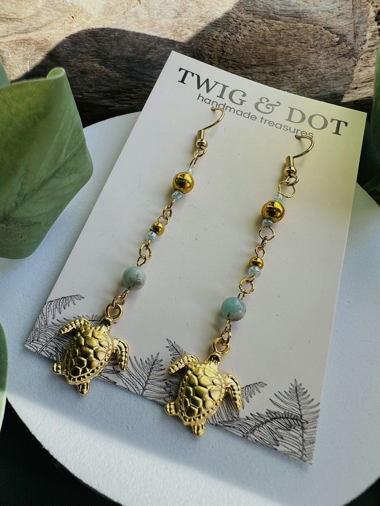 Turquoise & Turtle