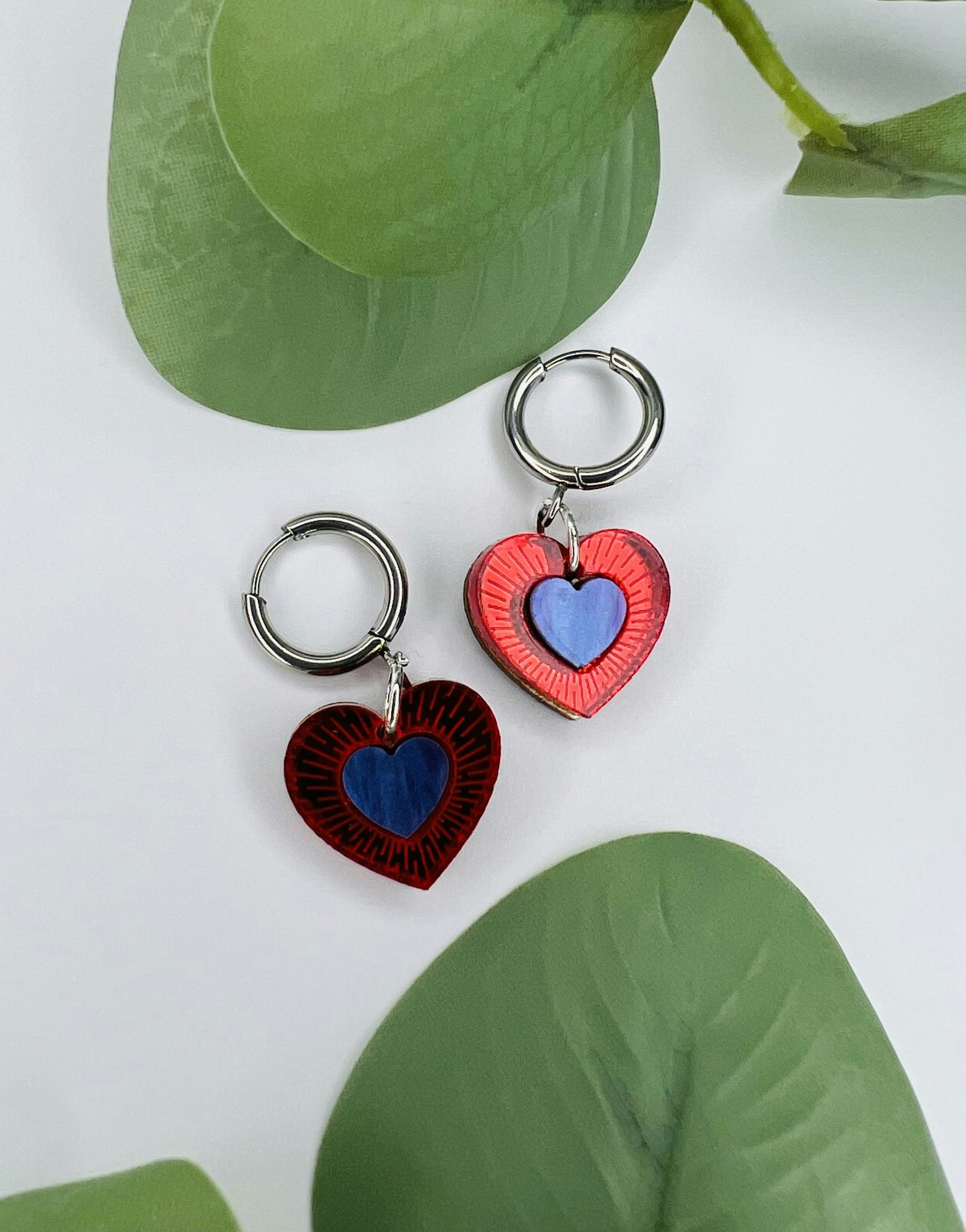 Beaming Heart - Purple Storm & Red