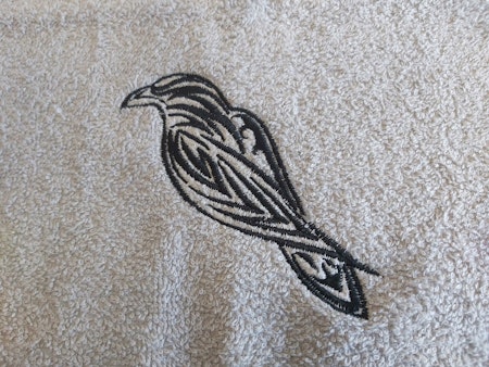 Handduk - Tribal Raven