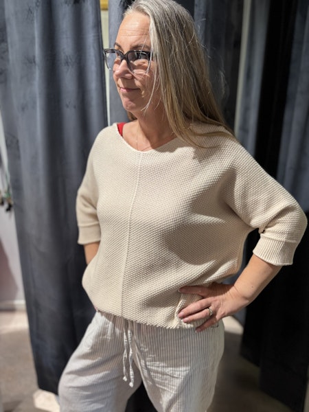 Emmy sticka tröja