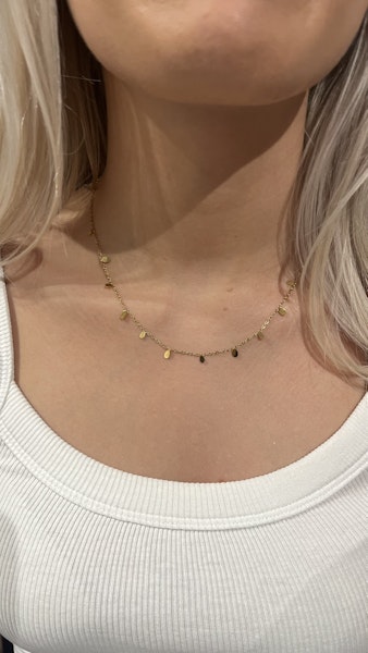 Lia halsband
