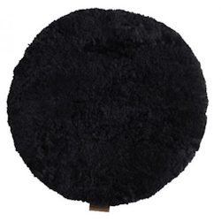 Stolsdyna Fårskinn Svart 38 cm vadderad