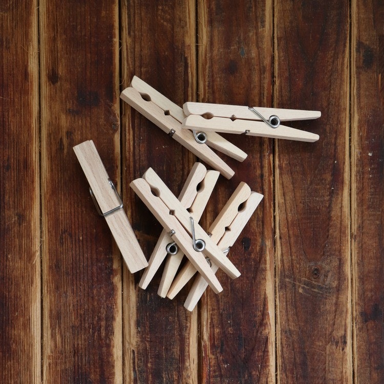 Jumbo clothespins, 20 pieces