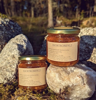 Hast bär & konfektyr: Cloudberry jam