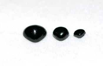 svarta nosar, 6 st med baksidor, finns  6mm