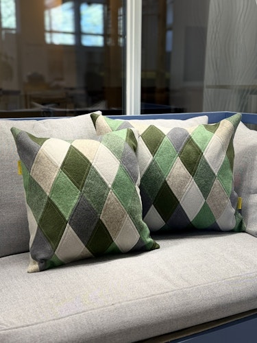 Kuddfodral  Harlequin – 45×55 cm | Remake Emmaboda