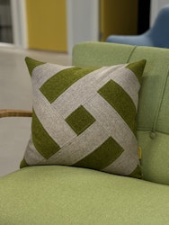 Kuddfodral – Labyrint – 45×45 cm | Remake Emmaboda