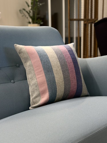 Kuddfodral – Randig – 45×45 cm | Remake Emmaboda