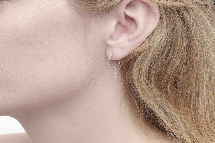 Soldiser Freya Mini Silver Earrings on model