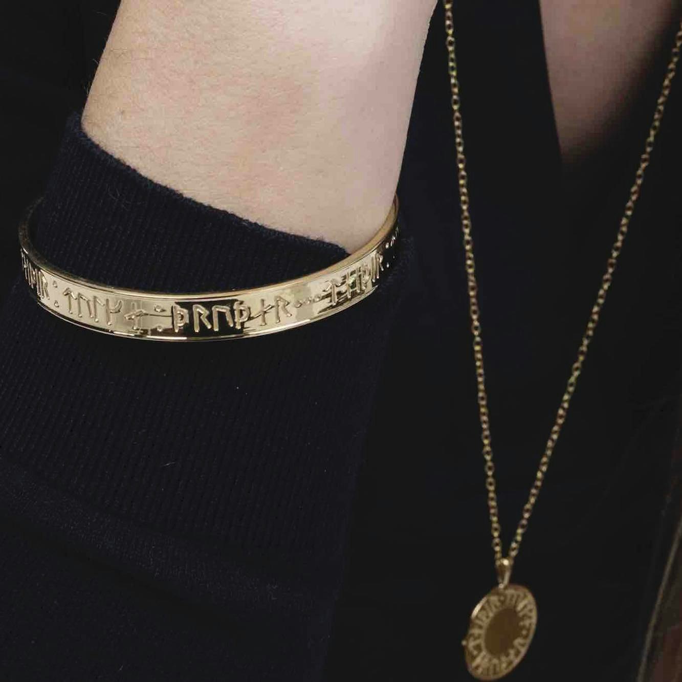 Soldiser Goddess Thrud Gold Viking Bangle on Model