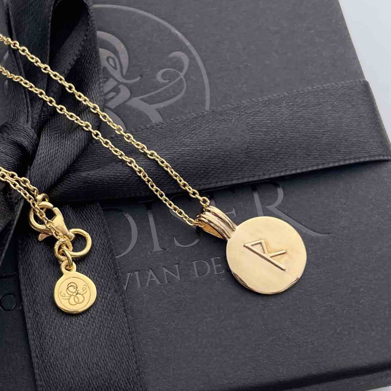 Soldiser Rune Pendant Reið Gold Necklace with Gift Box