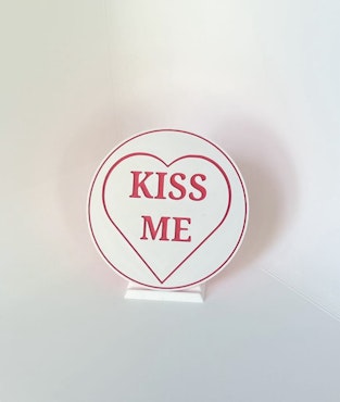 KISS ME
