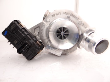 911445-9001S /819976-9025S / 924318-9001S GTD1752VRK BMW OE: 11658570083 Original Bytesturbo