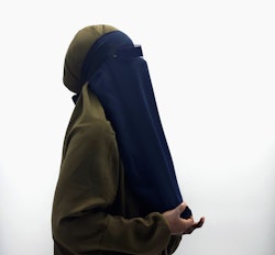 Singel-Layer Niqab med eller utan nässtring. Navy