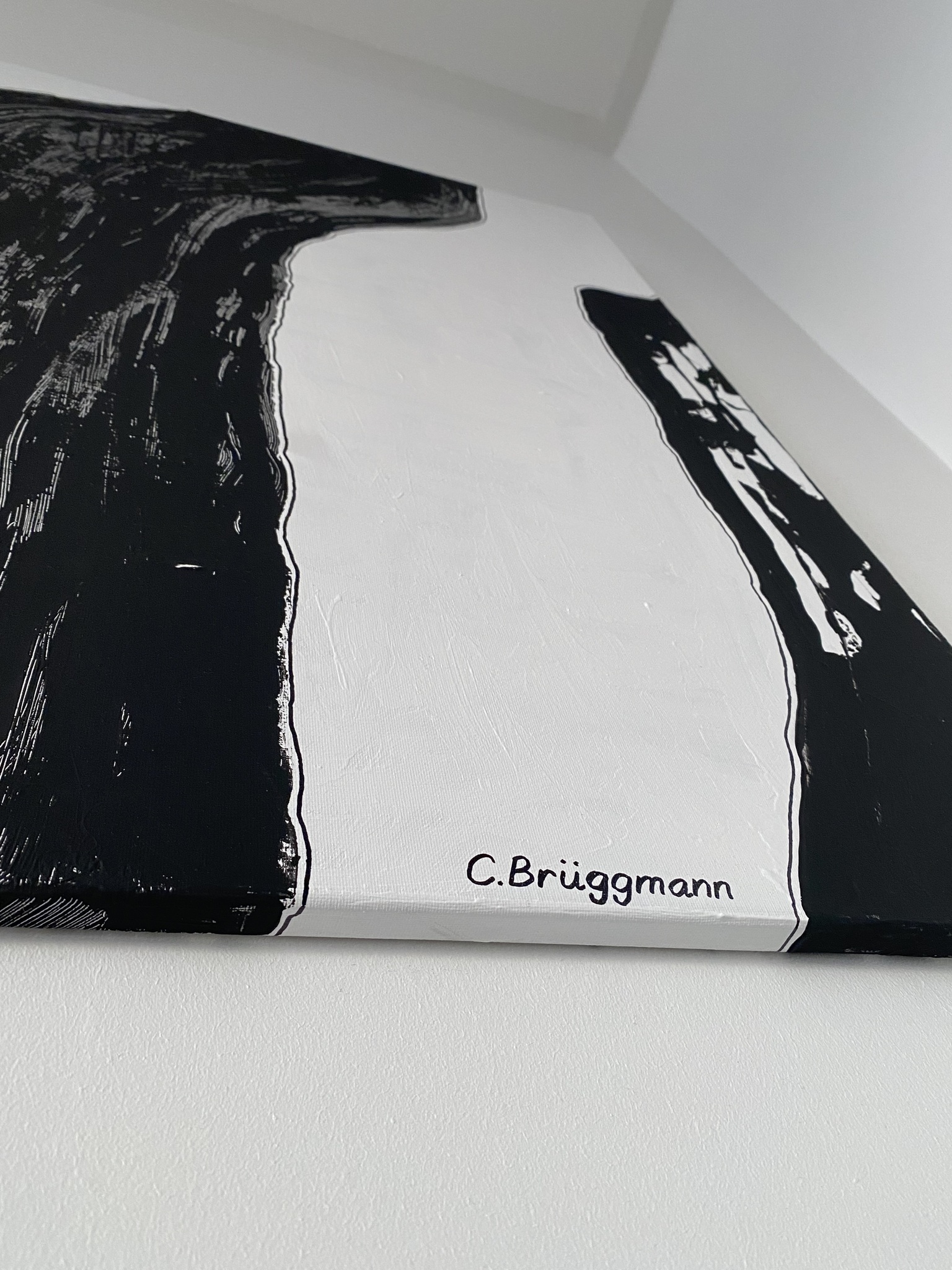 Abstrakt motiv av Svensk konstnär i svart och vitt i stl. 60 x 80 cm. Klar att hängas på din vägg.