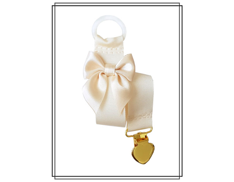 Gräddvit napphållare med champagnefärgad rosett - guldhjärta