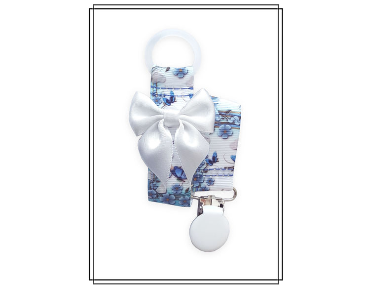 Napphållare blå blommor med vit rosett - vitt clip