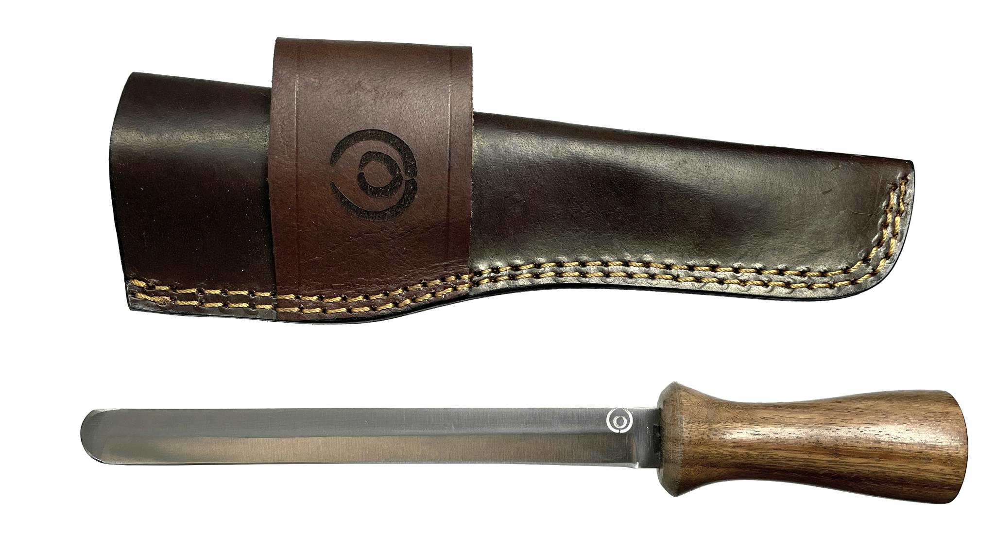 Handgjord kniv som används för att sota vilt