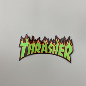 Sticker Thrasher Flame 15 cm Green
