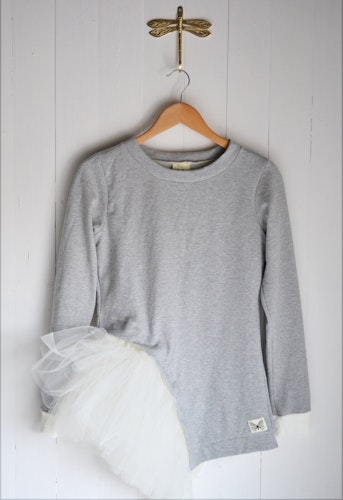 WING SWEATER LIGHT GREY