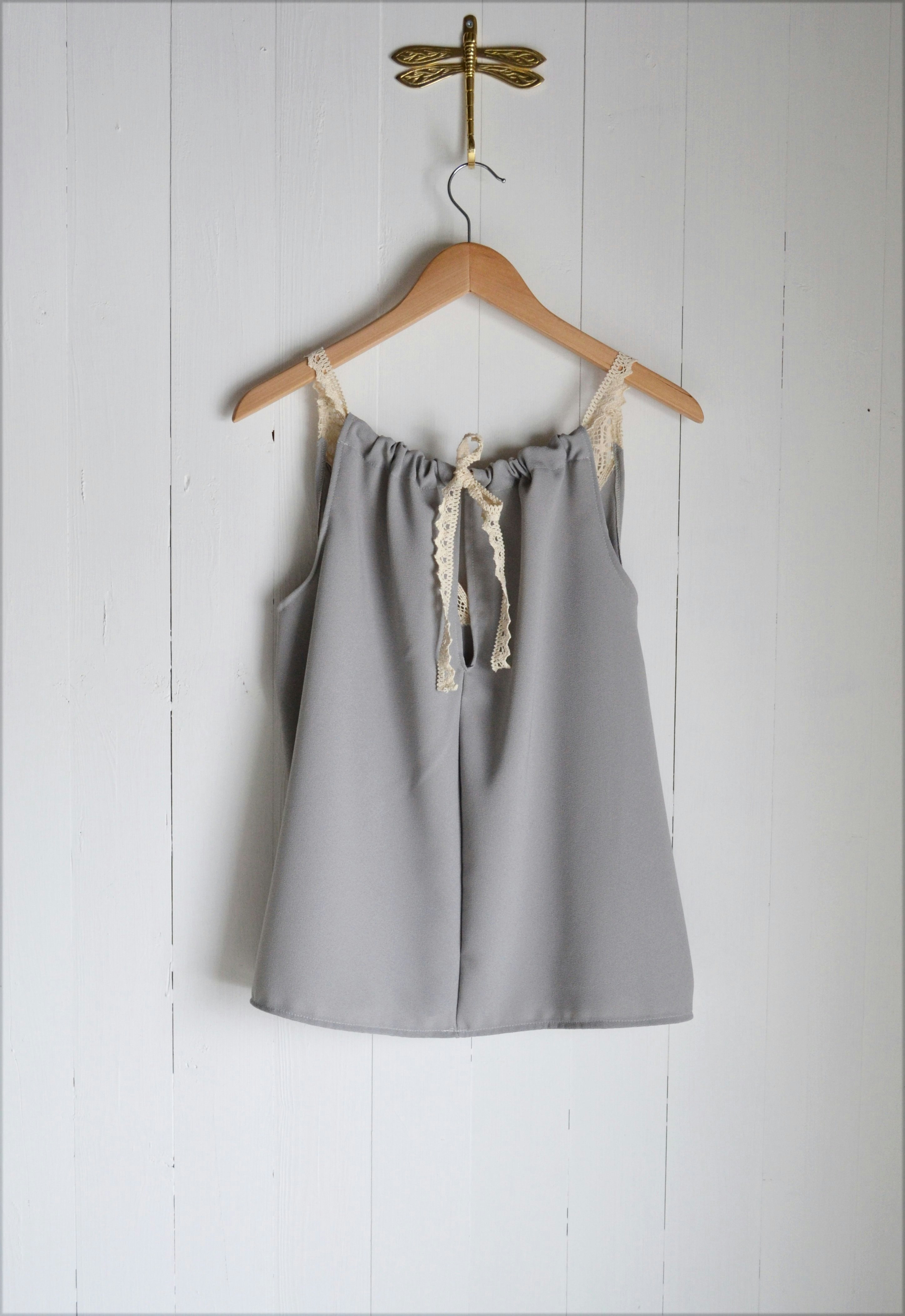 ALWAYS SUMMER TOP LIGHT GREY