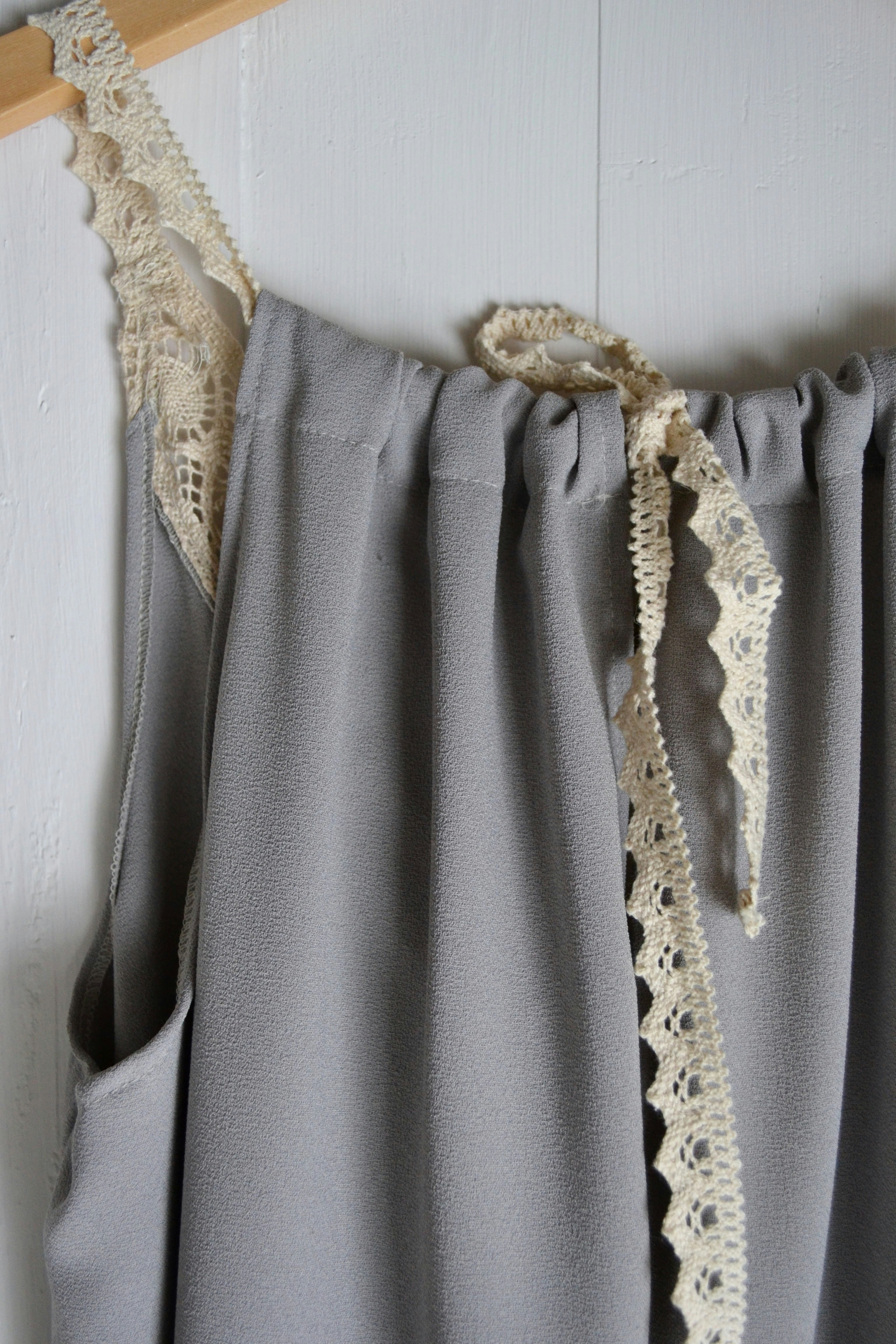 FOREVER SUMMER DRESS LIGHT GREY