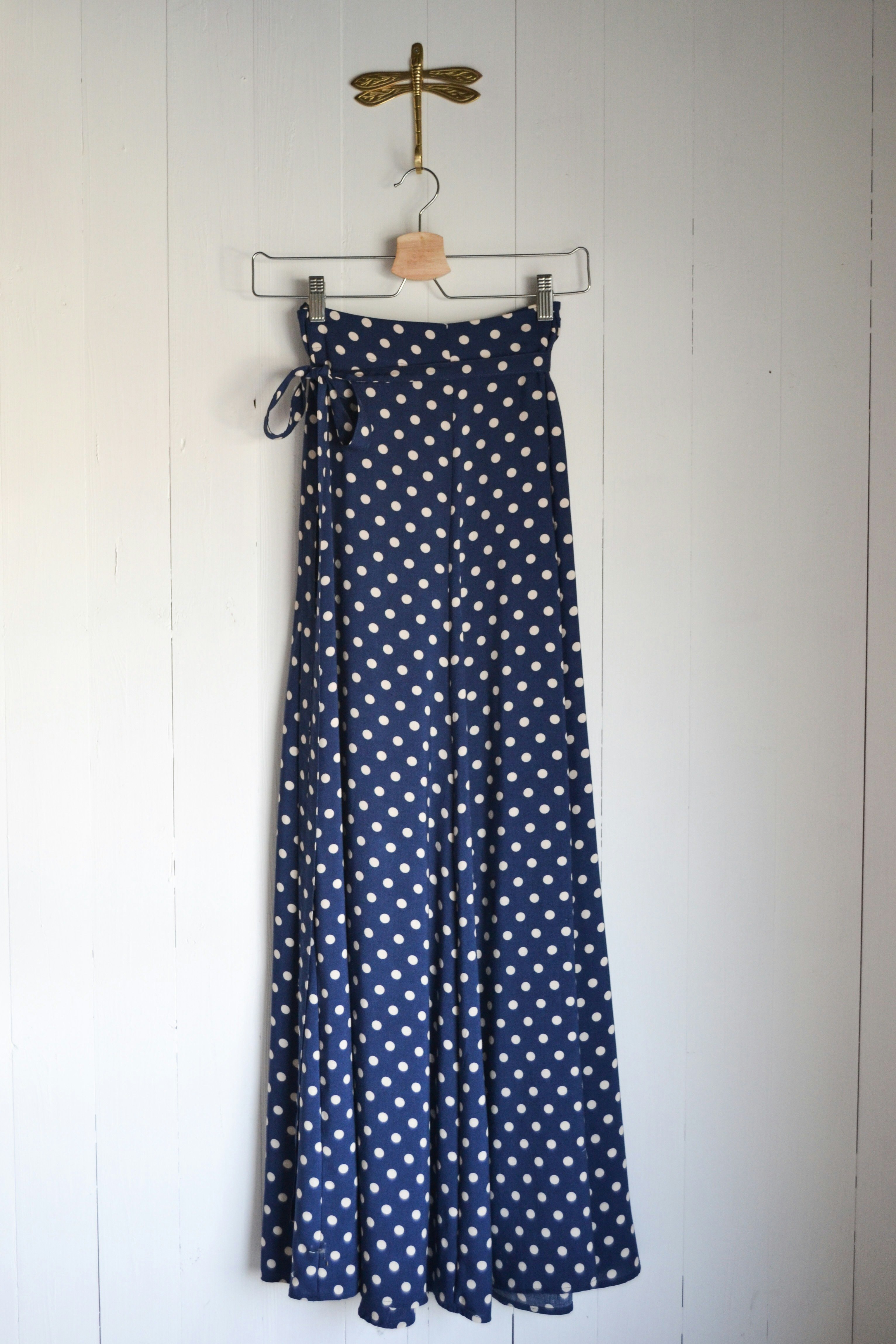 ULTIMATE LONG SKIRT - BLUE WITH WHITE DOTS