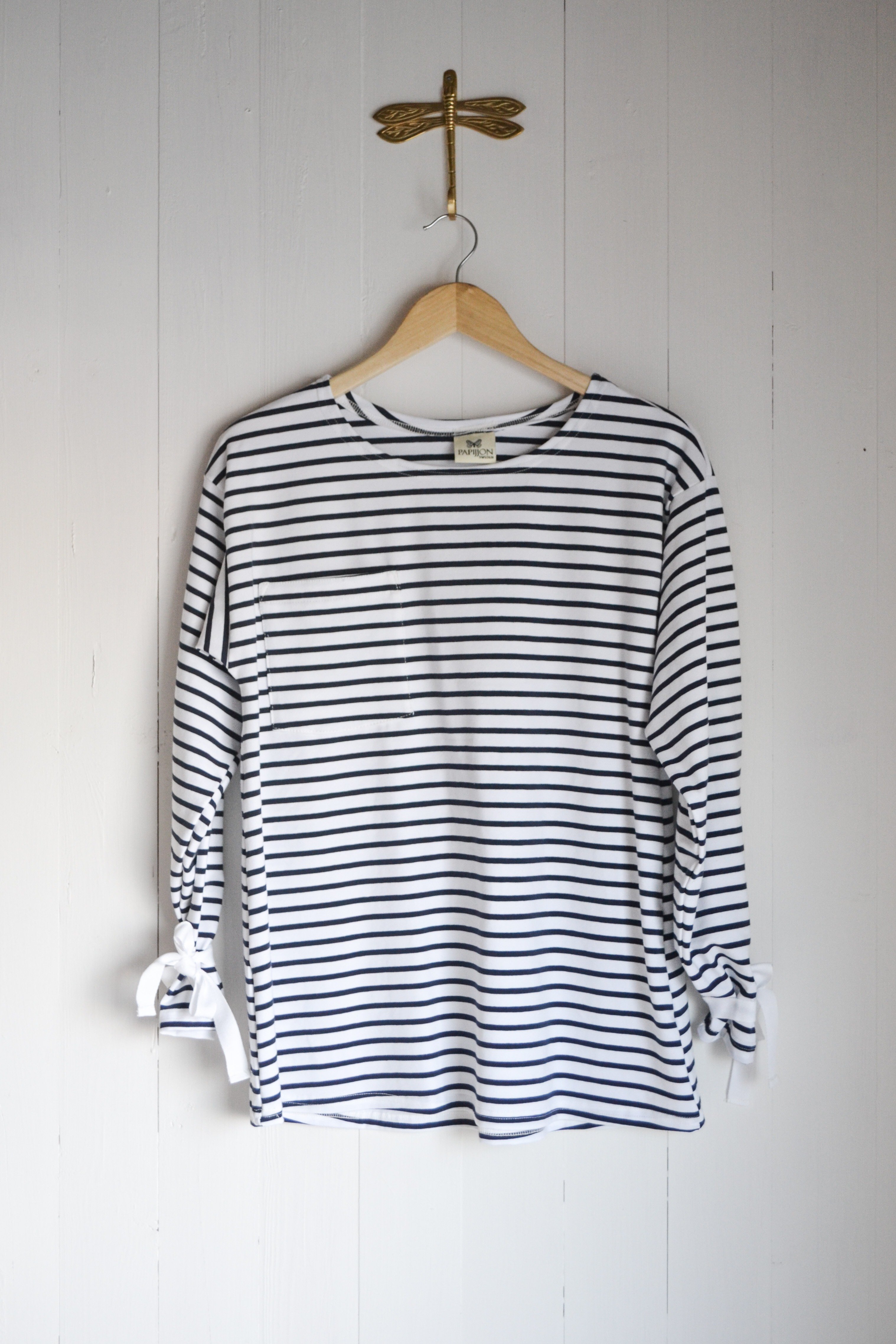 REMOVIBLE LONG SLEEVE TOP - BLUE AND WHITE STRIPES