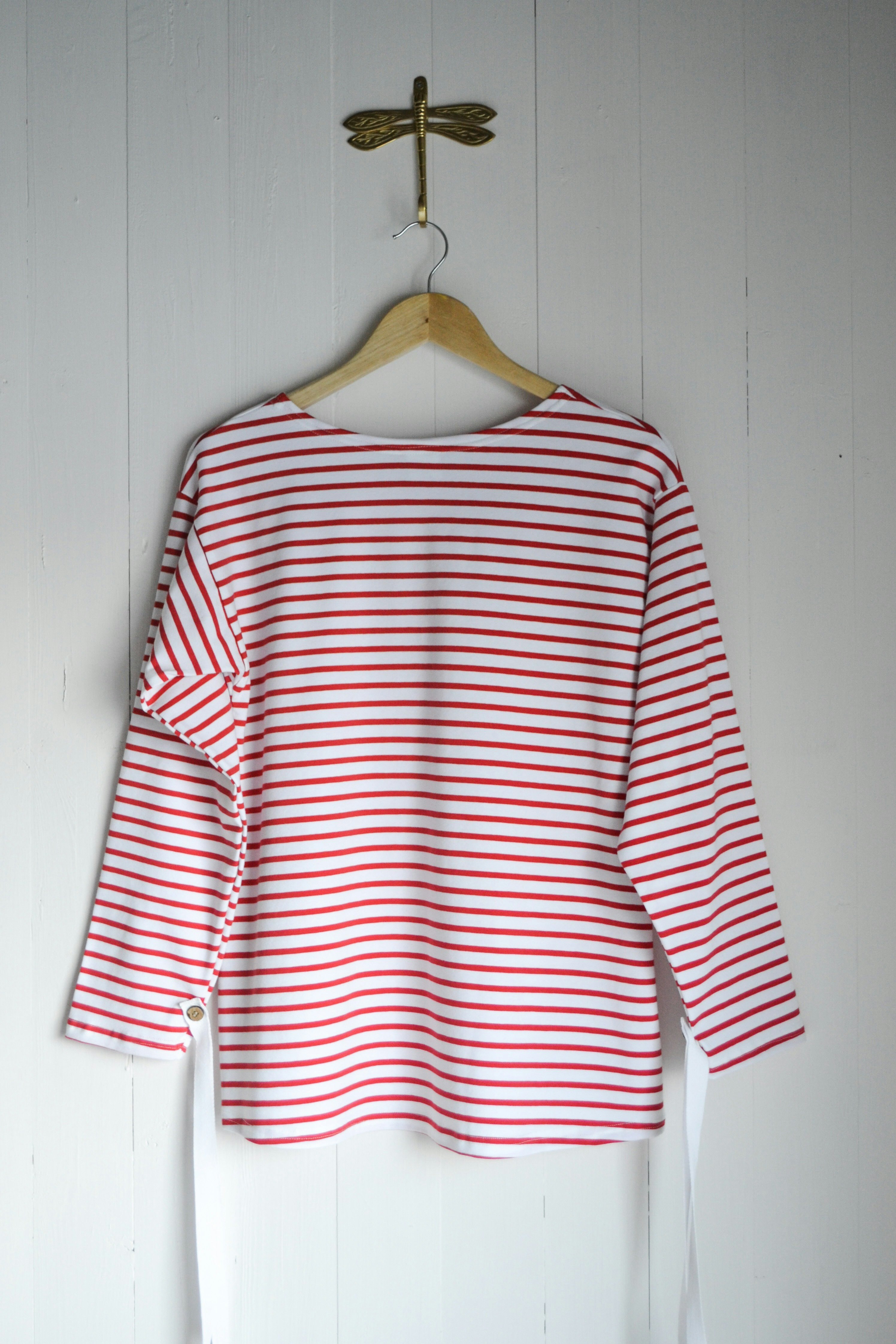 REMOVIBLE LONG SLEEVE TOP - RED AND WHITE STRIPES