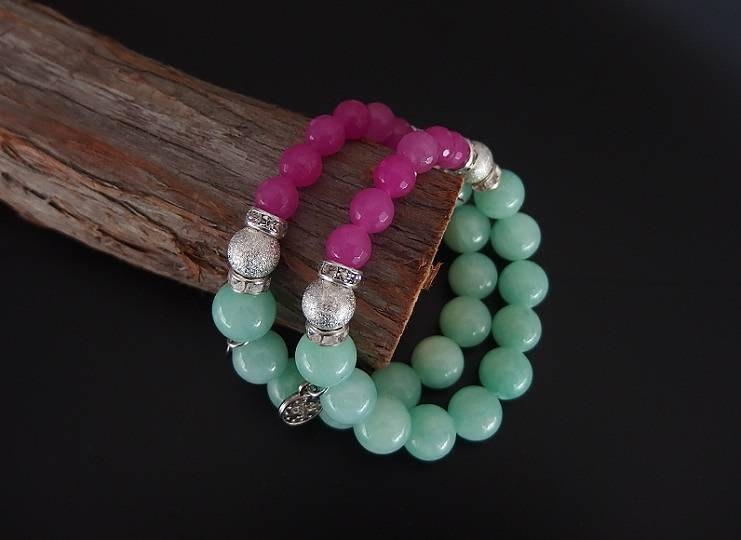 Elastiskt armband jade i pastell nyanser