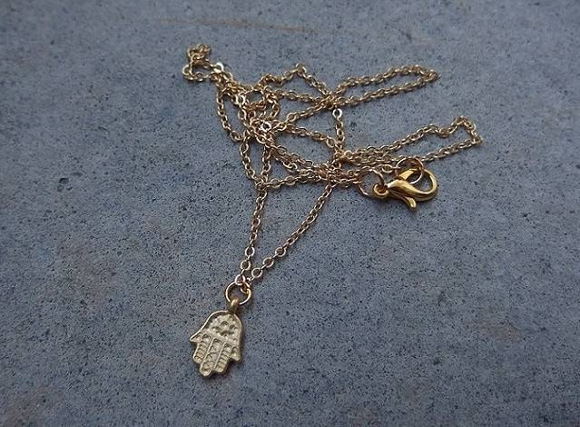 Symbol halsband hamsa hand