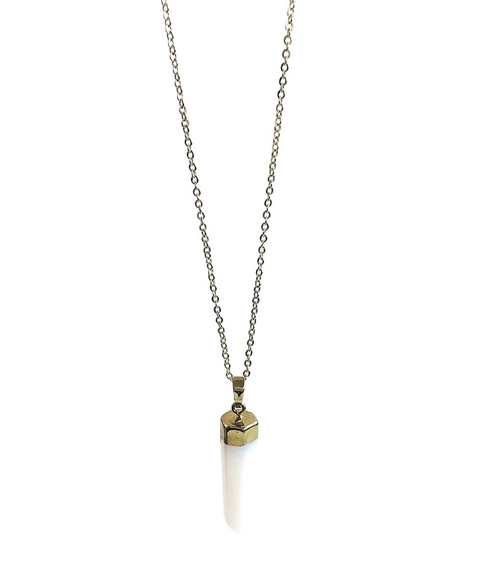 Guldpläterat halsband med vit opalit pendel