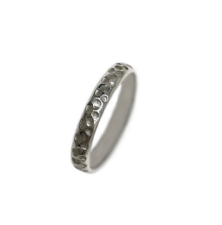 4mm bred ring i silver med mönster