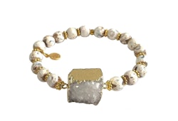 Armband vita stenar