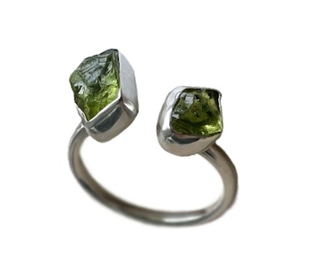 Rå Peridot ring silver