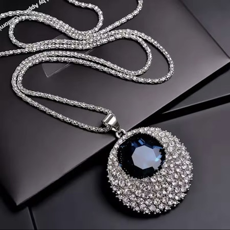 Halsband, Blå kristall