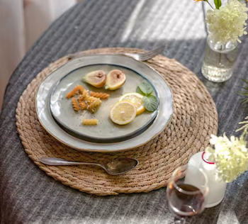 Bali | Runda bordstabletter i rattan