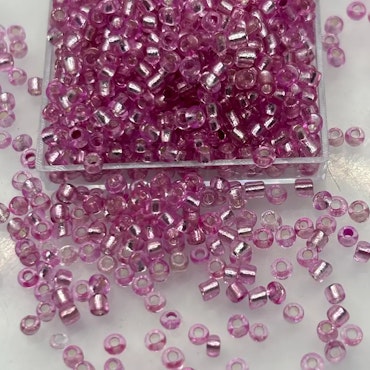 2mm glasfröpärlor ljus lila