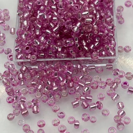 2mm glasfröpärlor ljus lila